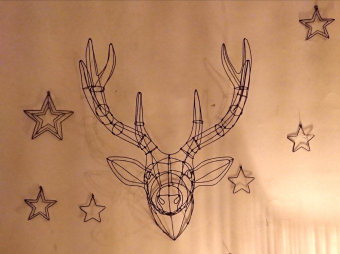 Cerf en fil de fer
